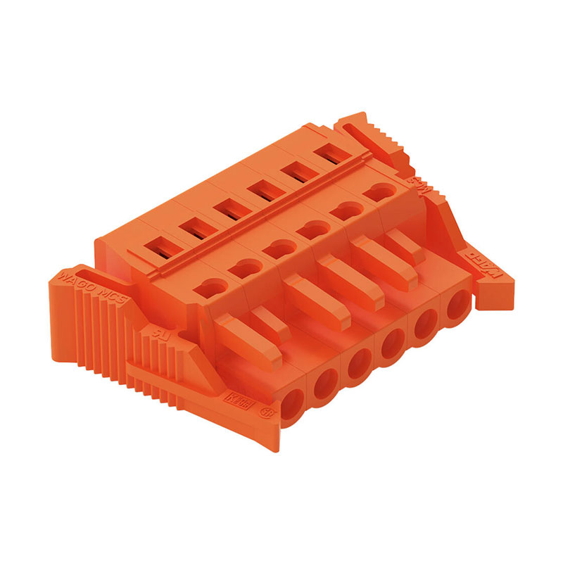 PCB及对插端子